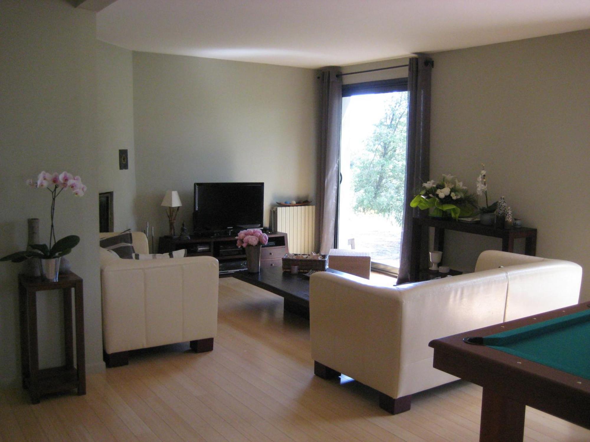 Villa De Carbonelle Pierrevert Kültér fotó