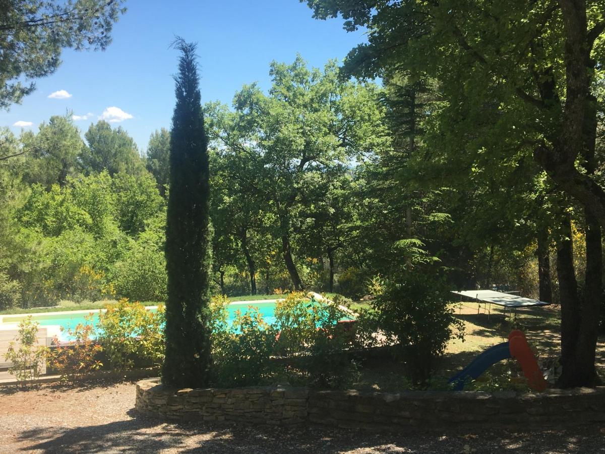 Villa De Carbonelle Pierrevert Kültér fotó